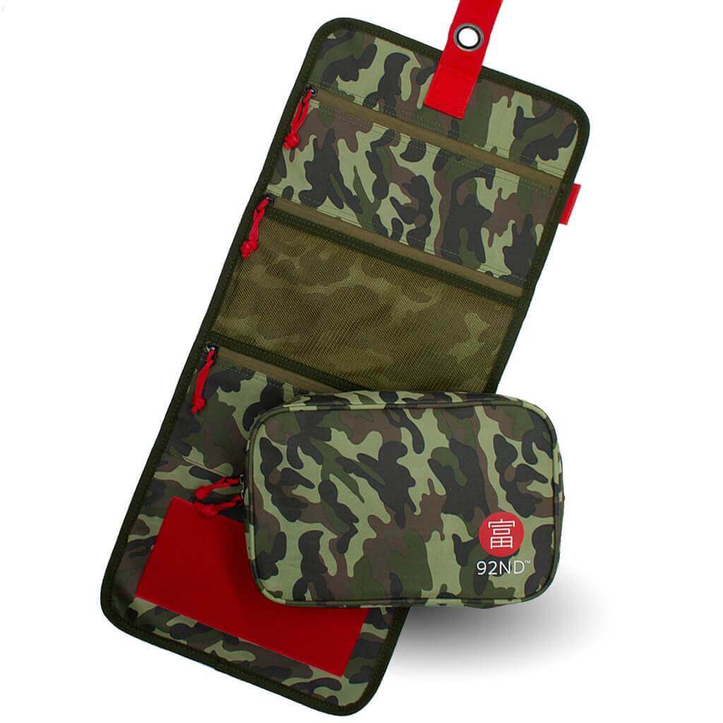 Toiletry bag specifically for outdoor use with camouflage colors (camping, fishing)