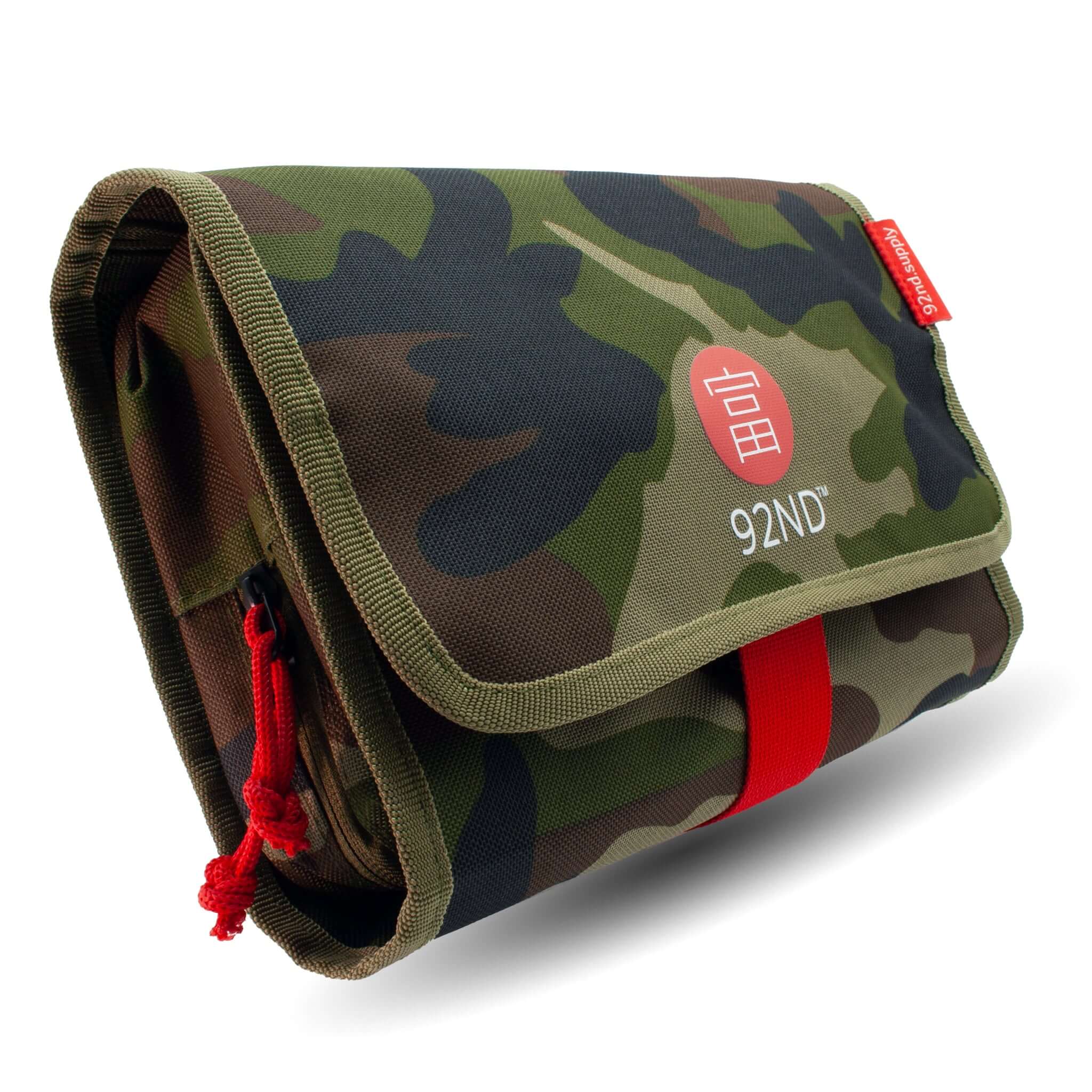 Hanging toiletry bag Washroll Camouflage - clearly arranged for men and women.